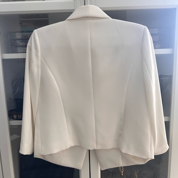 MURAL White Ivory Blazer-NWT-Size Small - Picture 3 of 4